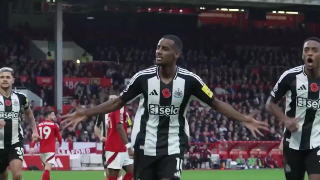 终于参军!超级中锋伊萨克华丽集锦!防守球员的噩梦! 终于参军!超级中锋伊萨克华丽集锦!防守球员的噩梦!